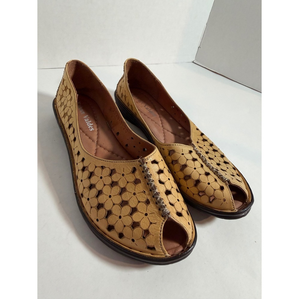 Ethan Valdes Yellow Leather Floral Laser Cut Peep Toe Flats Shoes Size 37